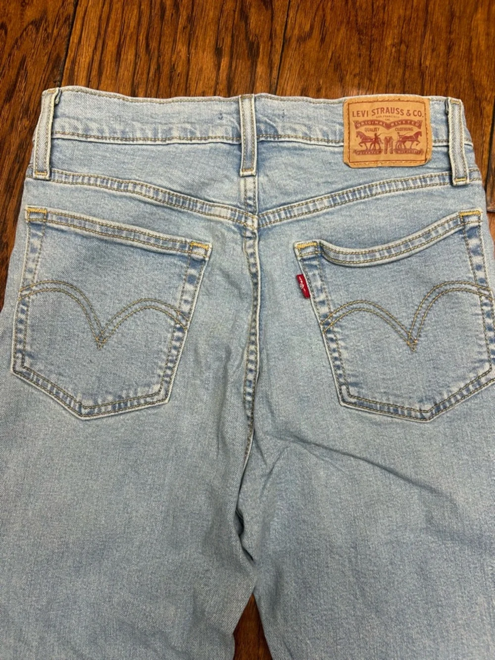 Levi's Light Blue Wedgie Straight Distressed Jeans - Picture 9 of 9